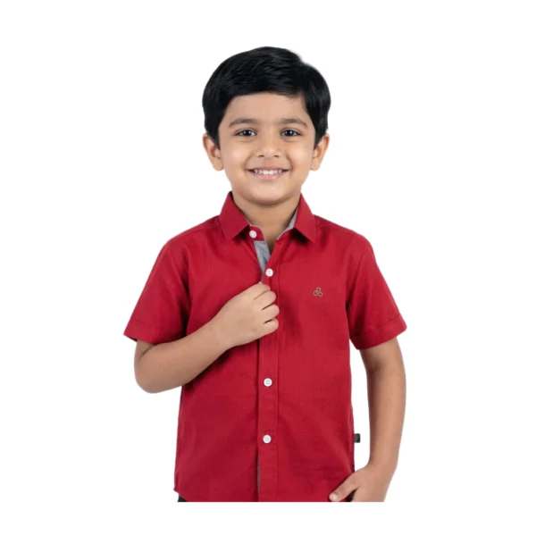 Royal Crimson Solid half-sleeve casual shirt (Model Image 2) Royal Crimson Solid Half-Sleeve Casual Shirt